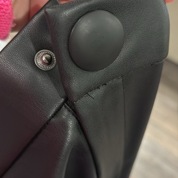 Zara Black Faux Leather High-Waisted Flare Pants Size Medium Bloggers Favorite - Picture 11 of 11